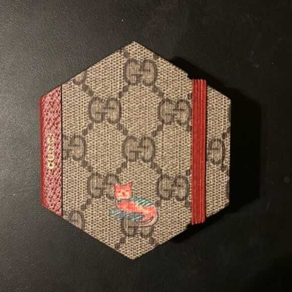 Brand new Gucci Notebook/notepad  comes with box Hexagon sticky notes with GG - Picture 1 of 16